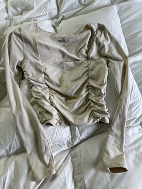 Hollister Soft Cream Ruched Long Sleeve Top